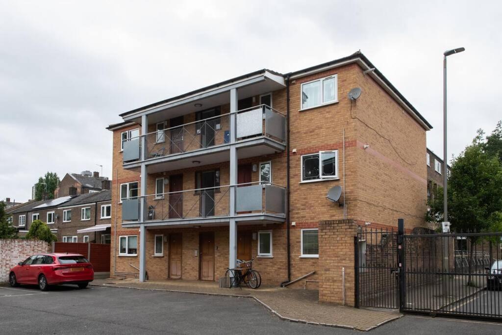 Cozy 2-bedroom Flat In Battersea Apartamento Londres